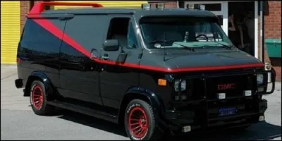 A qui appartient cette fourgonnette ?