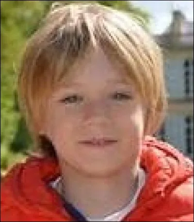 Que découvre Valentin ?