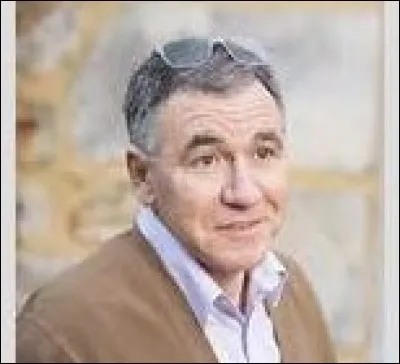 Que demande Michel à Clem ?