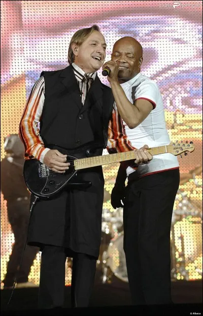 Quel groupe chante "Capitaine abandonné" ?