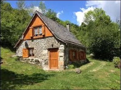 Vous partez en vacances dans un gîte se trouvant dans un village paumé en montagne, votre premier réflexe en arrivant, c'est...