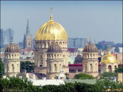 Quelle est la capitale de la Lettonie ?