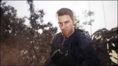 A la fin du jeu, qui arrive pour secourir Ethan ?