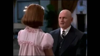 Annie va être invitée par un milliardaire, qui est-ce ?