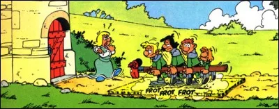 Si le camp ennemi attaque ta base :