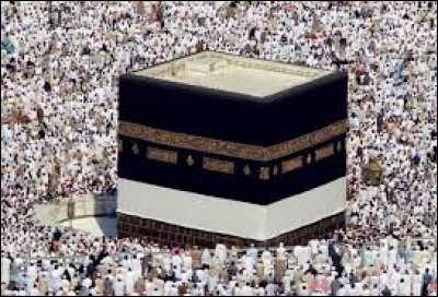 Dans quelle ville culte arabe se situe la Kaaba ?