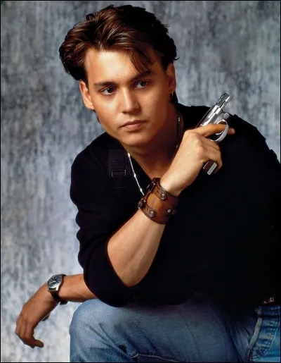 Dans quelle série télévisée joue-t-il sur la photo ci-dessus ?