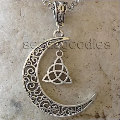 L'autre moitié du pendentif de Luna est :