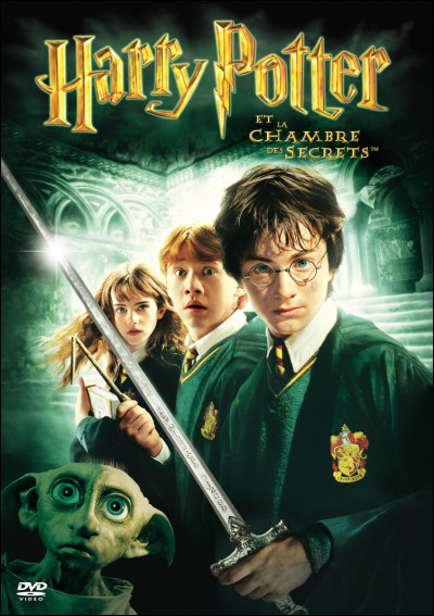 Qui était dans la chambre de Harry Potter chez les Dursley au début du film ?