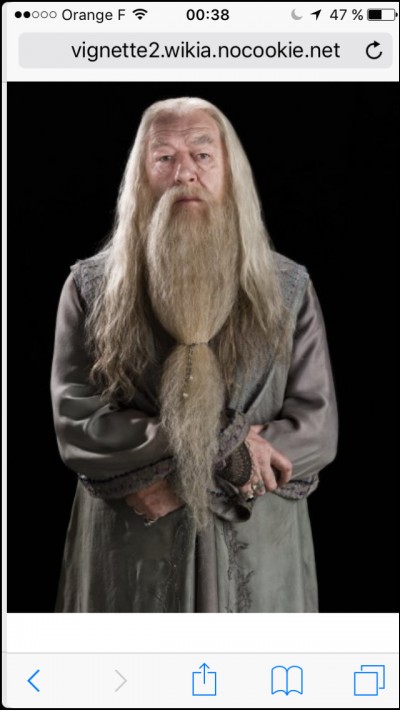 Quel est le nom complet de Dumbledore ?