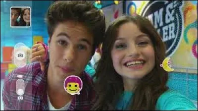 Qui est Simón pour Luna ?