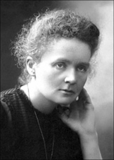 Pour quelle découverte Marie Curie obtient-elle le Prix Nobel de physique en 1903 ?