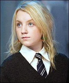 Qui incarne Luna Lovegood ?