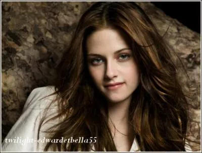 A quel ge Kristen Stewart a commenc  tre comdienne ?