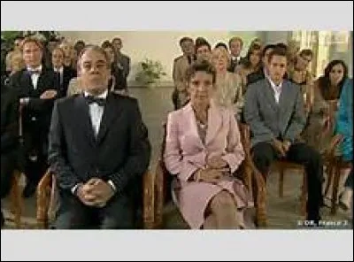 Roland et Mirta étaient-ils déjà mariés ensemble au début de la série en 2004 ?