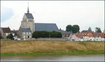 Ville du Centre-Val-de-Loire, dans la région agricole de l'Orléanais, Saint-Denis-de-l'Hôtel se trouve dans le département ...