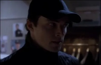 Saison 4 - Qui a tiré sur Ezra ?