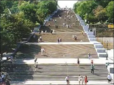 Dans quel pays se trouve l'escalier du Potemkine ?