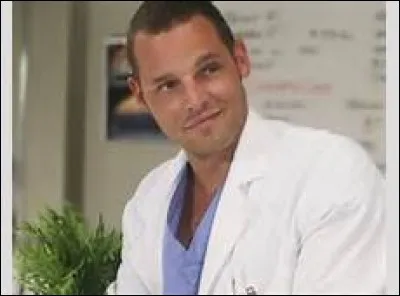 Quelle est la spécialité médicale d'Alex ?