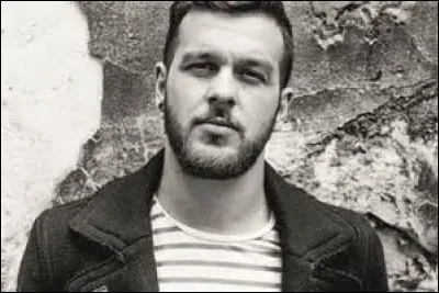 Qui est ce chanteur ?