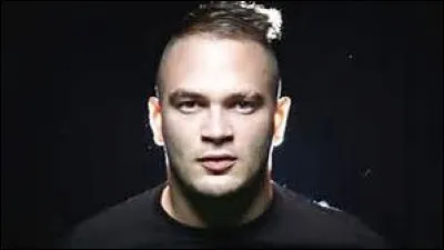 Qui est ce chanteur ?