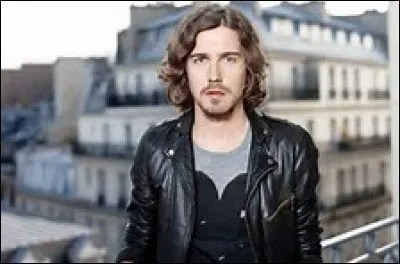 Qui est ce chanteur ?