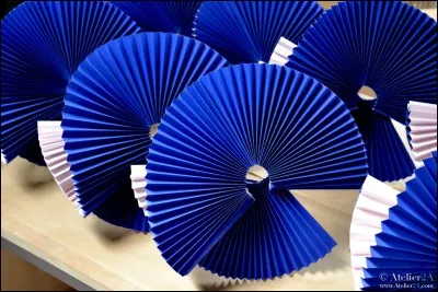 Aspect du papier qui trahit souvent le faussaire.