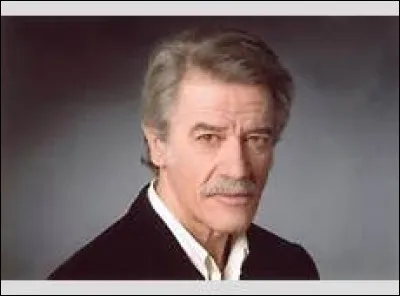 Comment se prénomme le père de Clem ?