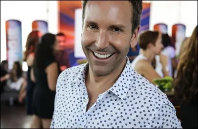 Est-ce un humoriste ?