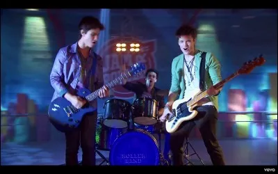 Comment s'appelle le groupe du Jam & Roller ?