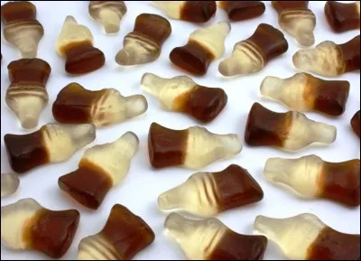 Quelle marque produit ces bonbons Cola ?