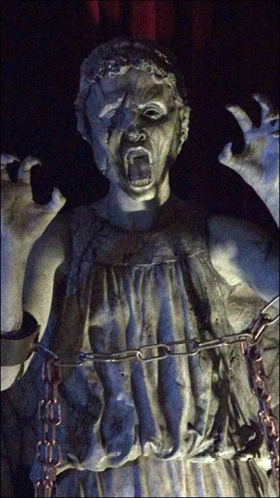 Quand un ange pleureur te touche, il te...