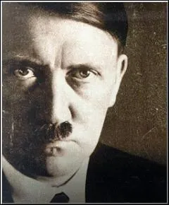 La premire nationalit d'Adolf Hitler est :