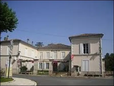 Commune de l'ancienne région Aquitaine, dans la parc naturel régional des Landes de Gascogne, Saint-Symphorien se trouve dans le département ...
