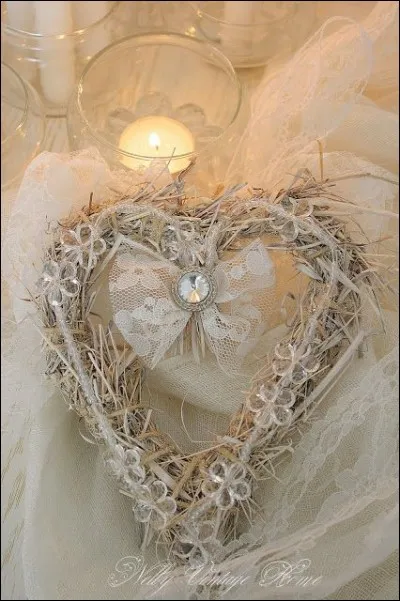 Complétez la chanson de Brel : "Quand on n'a que l'amour, pour vivre......sans nulle autre richesse que d'y croire toujours" ?