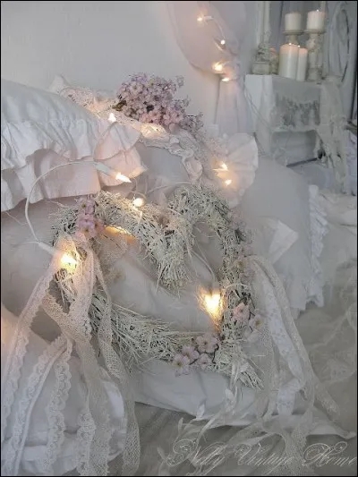 Complétez la chanson de Mike Brant "Laisse moi t'aimer...."