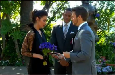 De quoi la maman de Liam Spencer est-elle morte ?