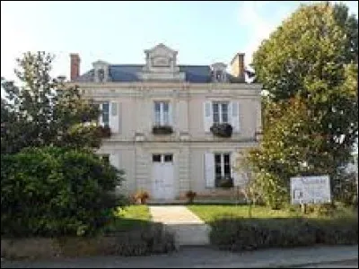 Ancienne commune Angevine, Contigné se trouve en région ...