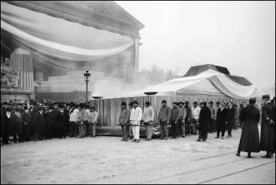 Qui était Président de la République lors du transfert des cendres de Jean Jaurès au Panthéon, le 23 novembre 1924 ?
