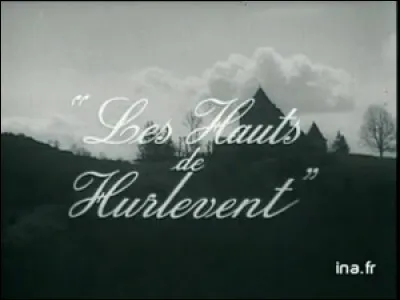 Dans le roman "Les hauts de Hurlevent", de qui s'éprend Hethcliff ?