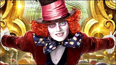 Quel est le nom du personnage qu'il interprète dans "Alice au pays des merveilles" ?