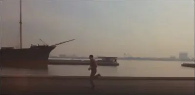 Il court au petit matin... Mais dans quel film ?
