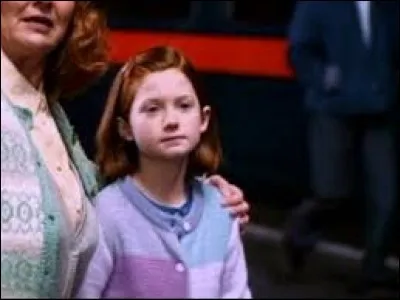 Que dit-elle à Harry Potter à la gare de King's Cross ?