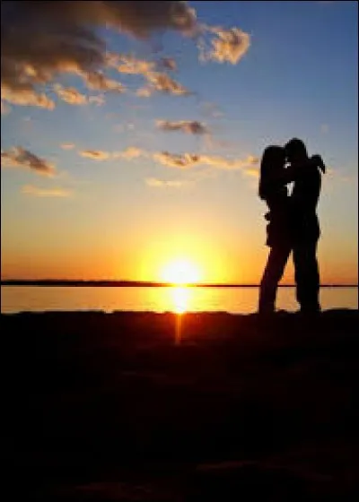 Qui a écrit "La Dame aux camélias" ?