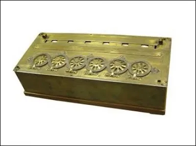 Elle fait les comptes...