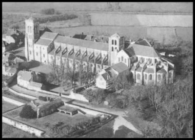 Au XIe siècle, de quelle personne l'abbaye de Vézelay encourage-t-elle le culte ?