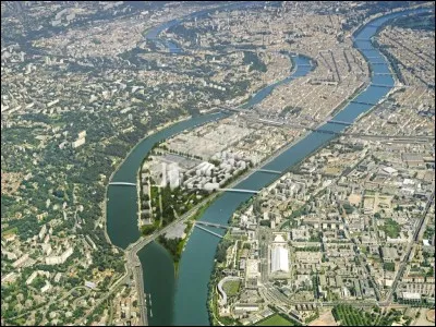 Comment appelle-t-on un cours d'eau se jetant dans un plus gros cours d'eau ?