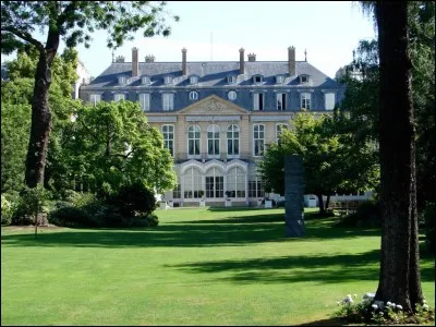 Où se situe la résidence du Premier ministre ?