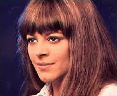 " Mais je suis la seule à porter le deuil ... Et le jour ne franchit plus mon seuil" : qu'est-ce qui est mort pour Nicoletta ?