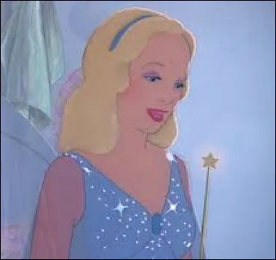 Quelle fée, vêtue de bleu, est apparue après la Fée Bleue ?